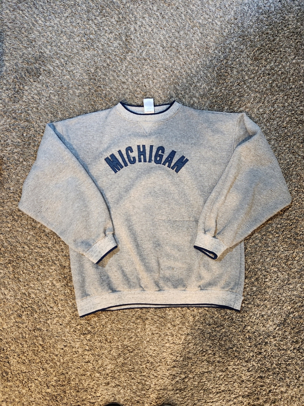 Vintage Savvy Grey Crewneck Sweatshirt with Navy Michigan Arch Large
